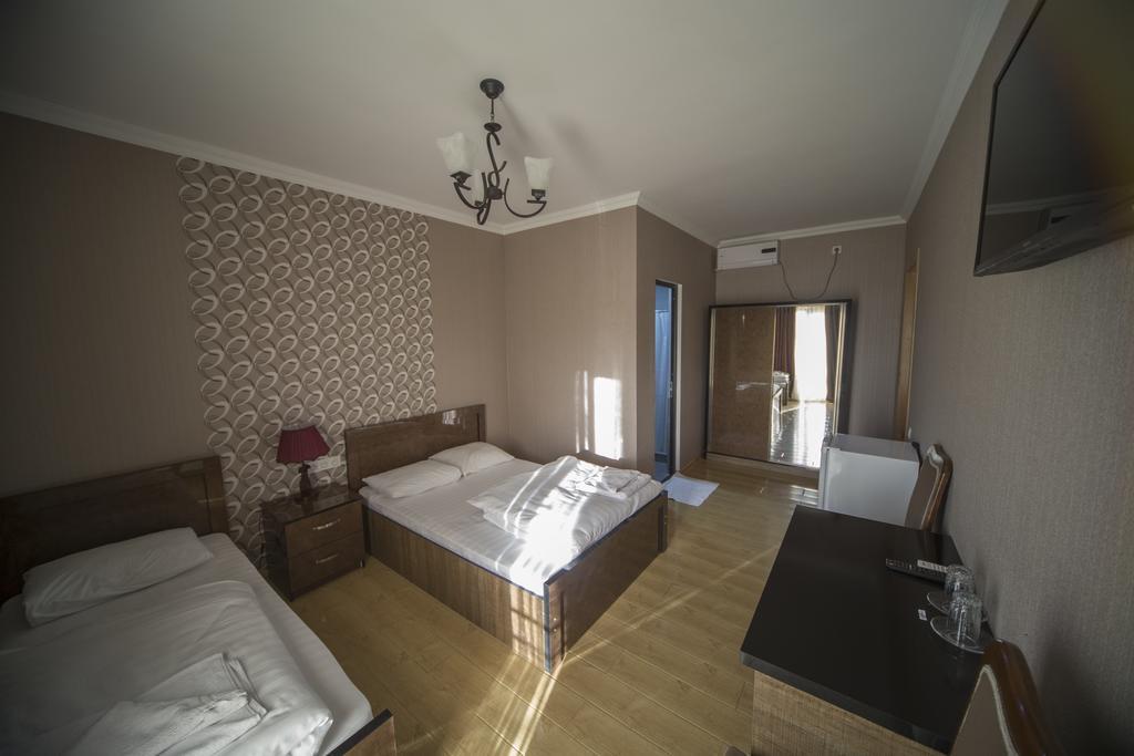 Hotel Nikala 茨卡尔图博 外观 照片