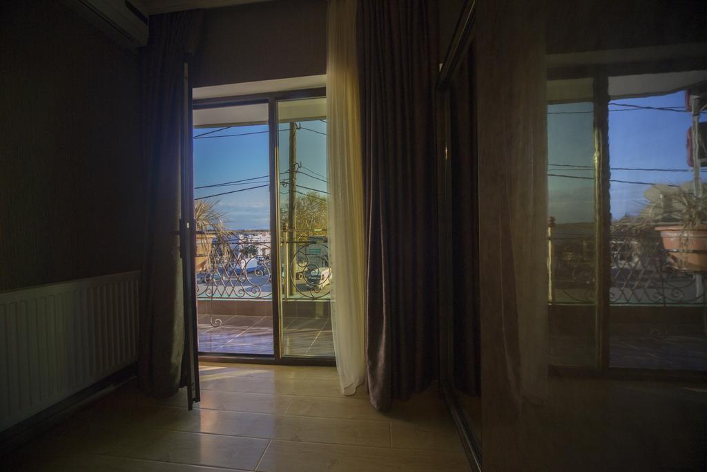 Hotel Nikala 茨卡尔图博 外观 照片