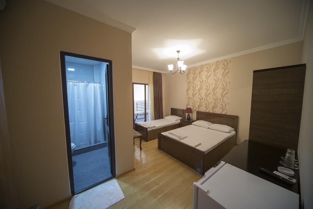 Hotel Nikala 茨卡尔图博 外观 照片