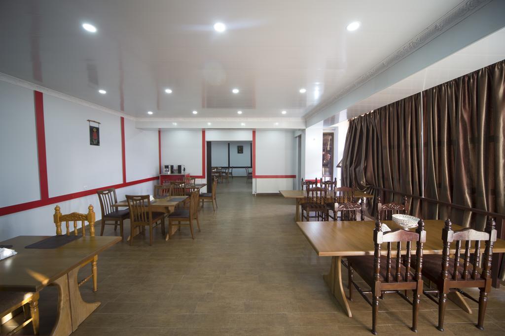 Hotel Nikala 茨卡尔图博 外观 照片