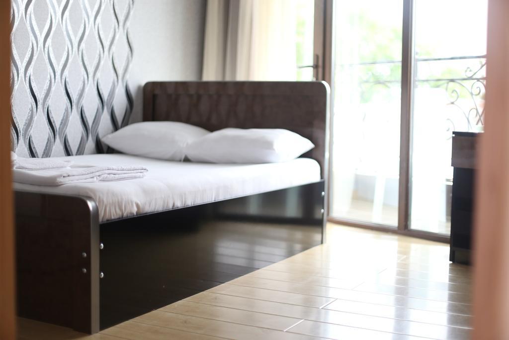 Hotel Nikala 茨卡尔图博 外观 照片